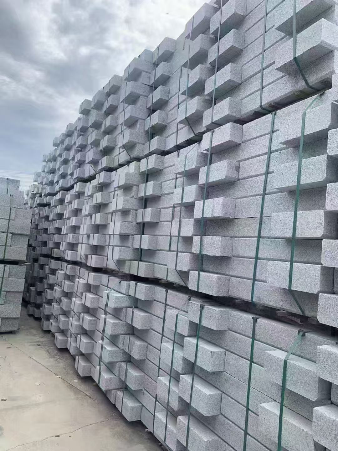 三门峡 芝麻灰侧石