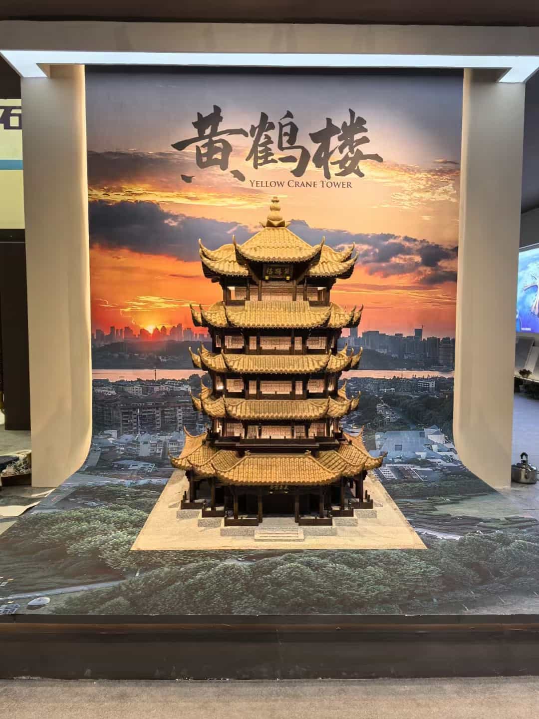 三门峡仿古石文创作品-黄鹤楼