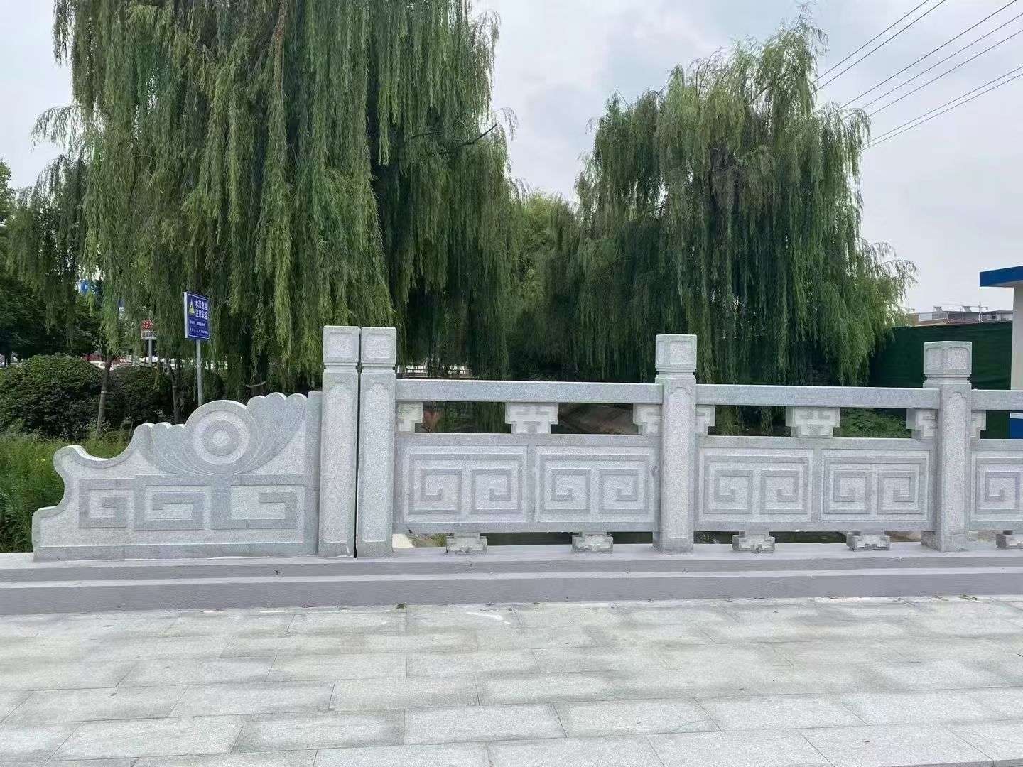 三门峡 芝麻灰桥栏杆、河道栏杆安装效果