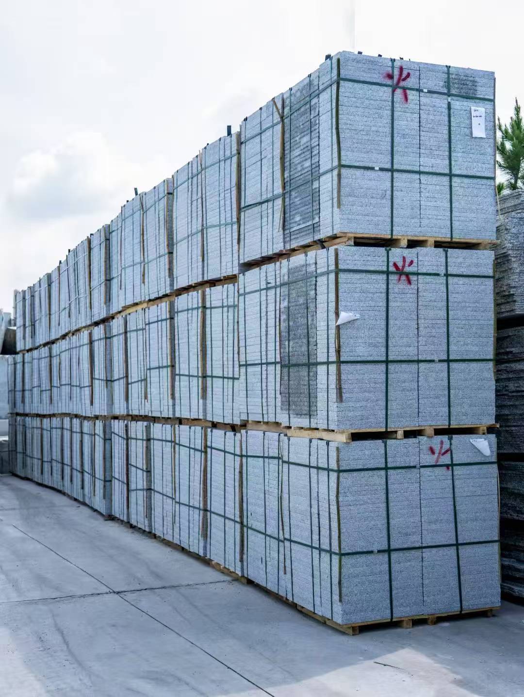 三门峡 芙蓉白3公分火烧地铺成品300*600