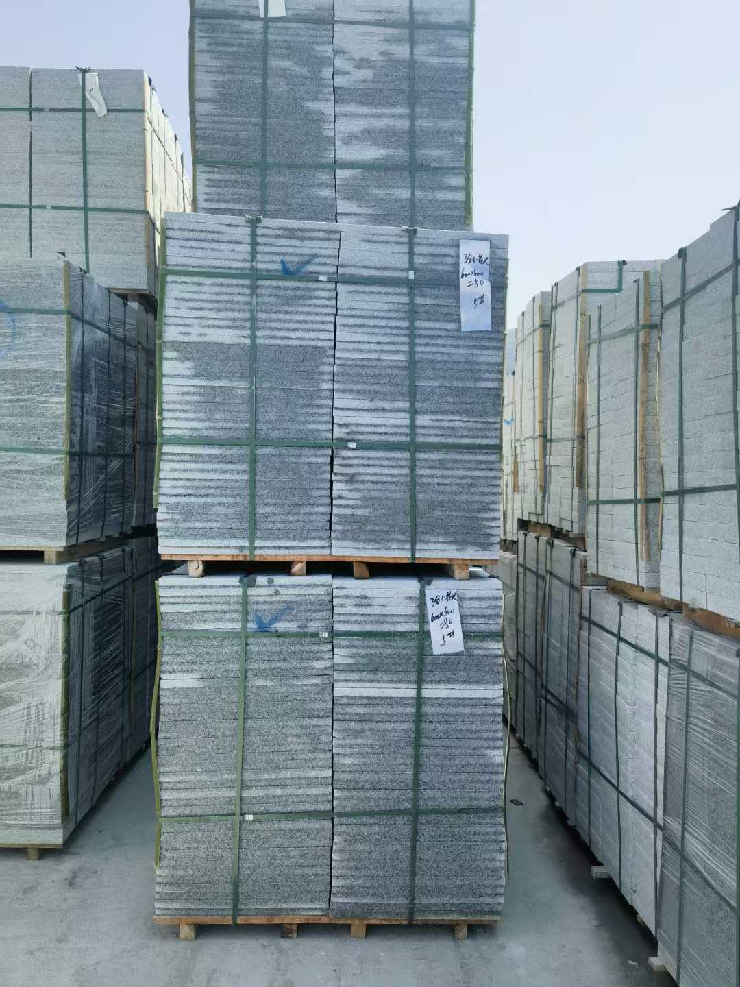 三门峡芝麻白地铺成品